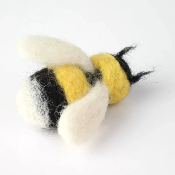 Bumble Bee Needle Felting Kit for Beginners by Hawthorn Handmade
